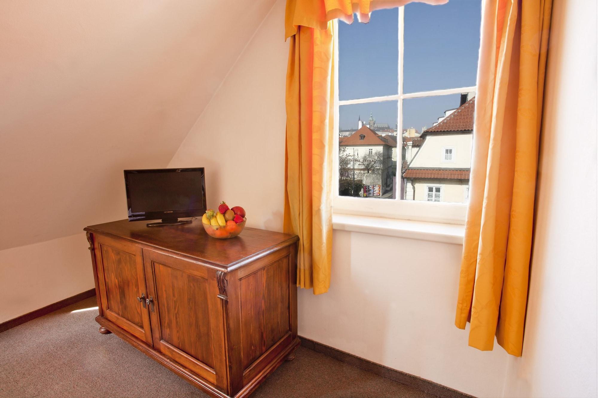 Hotel U Krize Prag Eksteriør billede