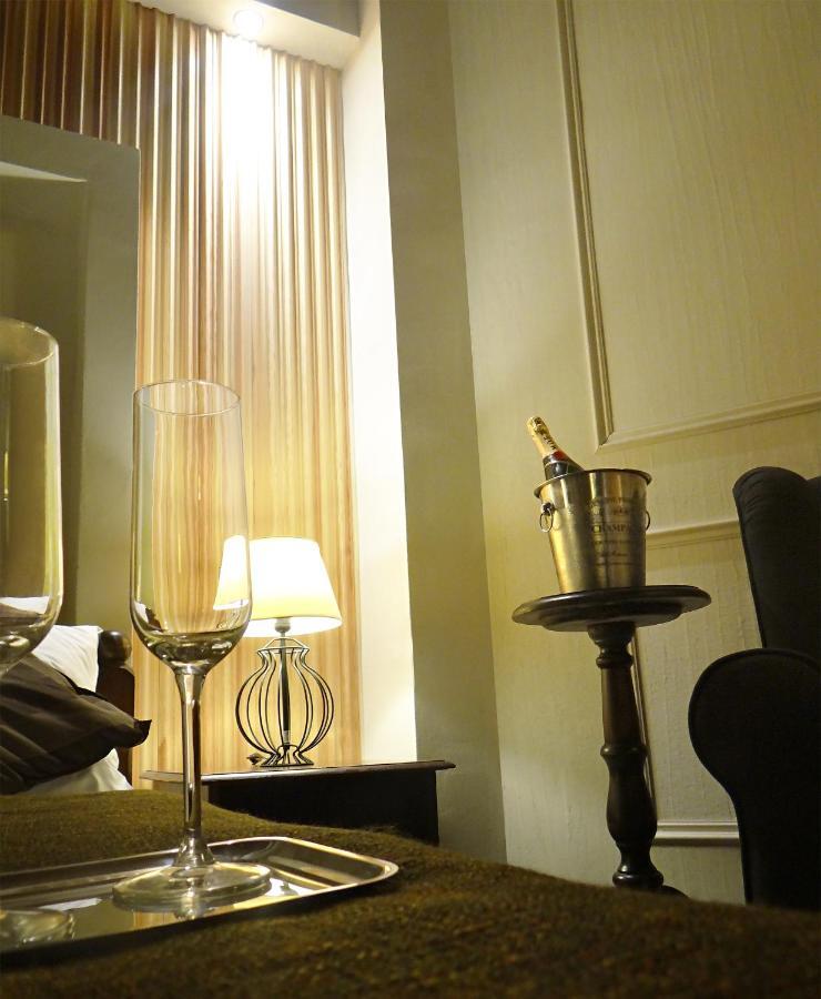 Hotel U Krize Prag Eksteriør billede
